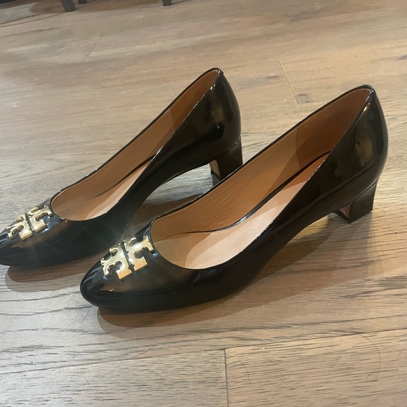 Tory Burch patent leather flats - Picture 4 of 6